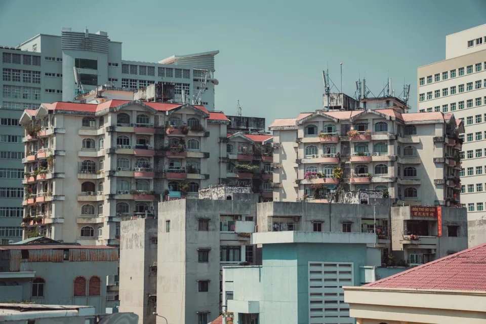 Bàn tư vấn khách xem nhà